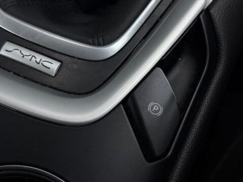 Ford Mondeo 1.5 TDCi ECOnetic Zetec Euro 6 (s/s) 5dr 65