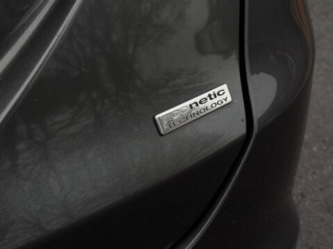 Ford Mondeo 1.5 TDCi ECOnetic Zetec Euro 6 (s/s) 5dr 28