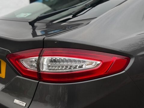 Ford Mondeo 1.5 TDCi ECOnetic Zetec Euro 6 (s/s) 5dr 31