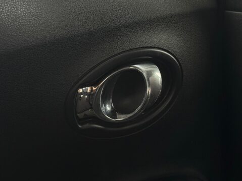 Nissan Juke 1.6 DIG-T Nismo RS Euro 6 5dr 58