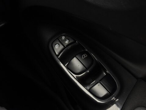 Nissan Juke 1.6 DIG-T Nismo RS Euro 6 5dr 74