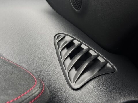 Nissan Juke 1.6 DIG-T Nismo RS Euro 6 5dr 75