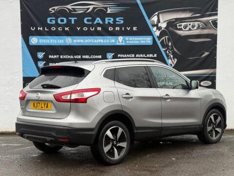 Nissan Qashqai 1.5 dCi N-Connecta 2WD Euro 6 (s/s) 5dr 3