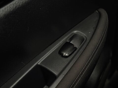 Nissan Qashqai 1.5 dCi N-Connecta 2WD Euro 6 (s/s) 5dr 58