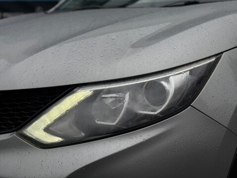 Nissan Qashqai 1.5 dCi N-Connecta 2WD Euro 6 (s/s) 5dr 11