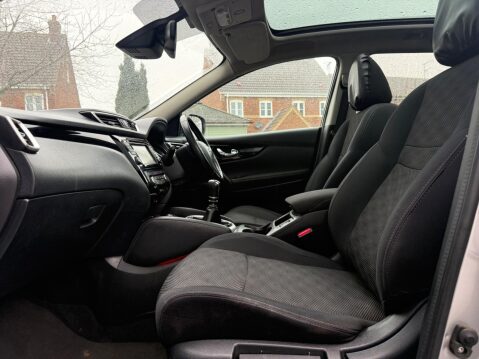 Nissan Qashqai 1.5 dCi N-Connecta 2WD Euro 6 (s/s) 5dr 49