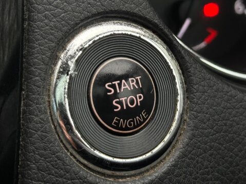 Nissan Qashqai 1.5 dCi N-Connecta 2WD Euro 6 (s/s) 5dr 89