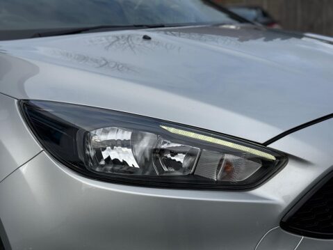 Ford Focus 1.0T EcoBoost ST-Line Euro 6 (s/s) 5dr 15