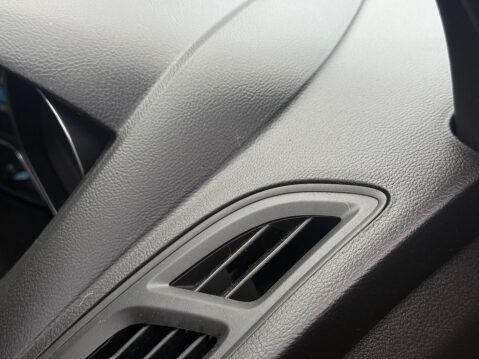 Ford Focus 1.0T EcoBoost ST-Line Euro 6 (s/s) 5dr 86