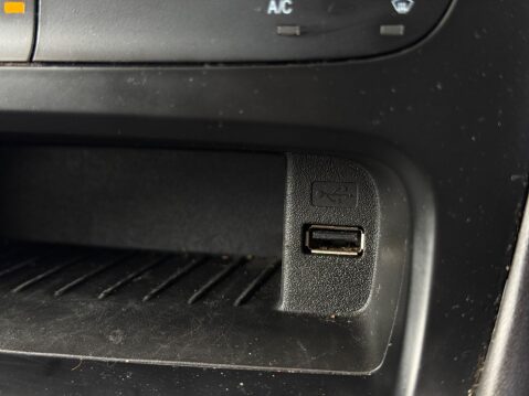 Ford Focus 1.0T EcoBoost ST-Line Euro 6 (s/s) 5dr 85