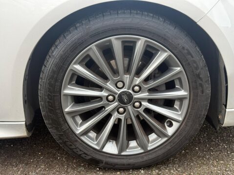 Ford Focus 1.0T EcoBoost ST-Line Euro 6 (s/s) 5dr 38