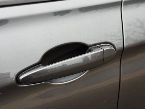 BMW 3 Series 3.0 330d M Sport Auto xDrive Euro 5 (s/s) 4dr 27