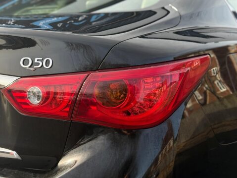 Infiniti Q50 2.2d SE Auto Euro 6 (s/s) 4dr 33