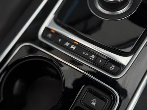 Jaguar XE 2.0d R-Sport Auto AWD Euro 6 (s/s) 4dr 88