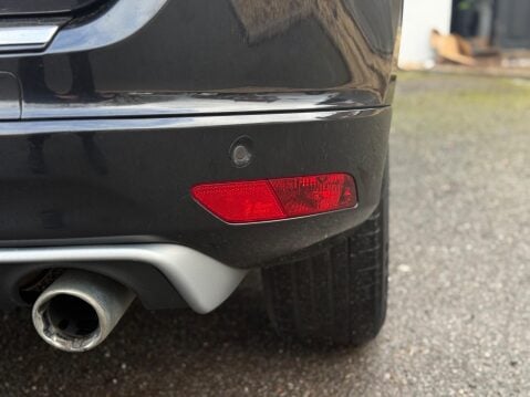 Volvo XC60 2.0 D4 R-Design Lux Nav Euro 6 (s/s) 5dr 38