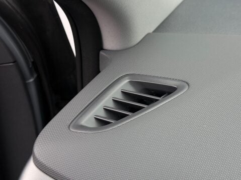 Hyundai IONIQ 38.3kWh Premium SE Auto 5dr 71