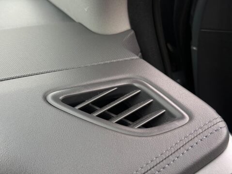 Hyundai IONIQ 38.3kWh Premium SE Auto 5dr 80