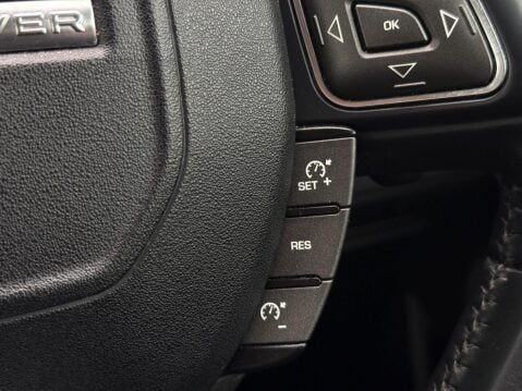 Land Rover Range Rover Evoque 2.2 SD4 Pure Auto 4WD Euro 5 (s/s) 5dr 93