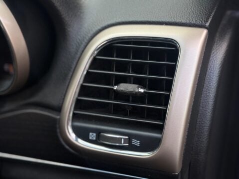 Jeep Grand Cherokee 3.0 V6 CRD Limited Auto 4WD Euro 5 5dr 79