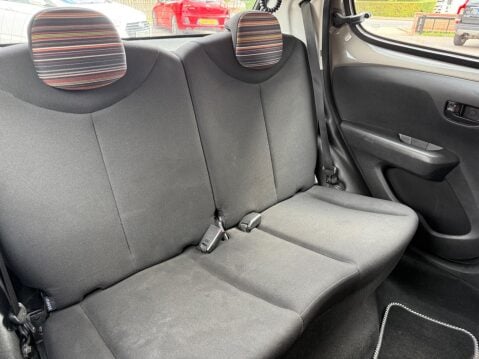 Citroen C1 1.0 VTi Feel Euro 5 5dr (Euro 5) 27