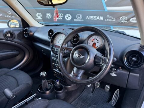 Mini Countryman 2.0 Cooper SD Euro 5 (s/s) 5dr 26