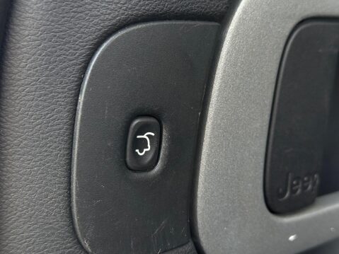 Jeep Cherokee 2.2 MultiJetII Overland Auto 4WD Euro 6 (s/s) 5dr 49