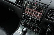 Volkswagen Touareg V6 R-LINE TDI BLUEMOTION TECHNOLOGY 10