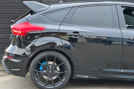 Ford Focus RS 15