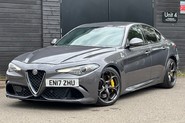 Alfa Romeo Giulia V6 BITURBO QUADRIFOGLIO 1