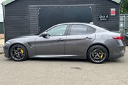 Alfa Romeo Giulia V6 BITURBO QUADRIFOGLIO 2