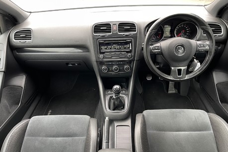 Volkswagen Golf GT TDI BLUEMOTION TECHNOLOGY 8