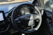 Ford Fiesta 1.0T EcoBoost Titanium 7