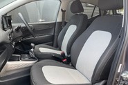 Hyundai i10 MPI PREMIUM 7