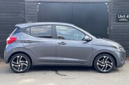 Hyundai i10 MPI PREMIUM 12