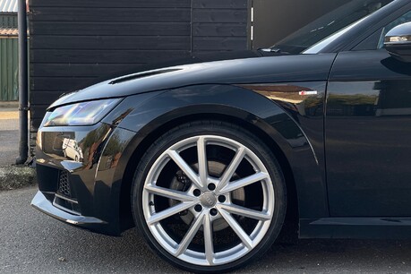 Audi TT TFSI QUATTRO BLACK EDITION 14