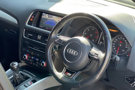 Audi Q5 TDI QUATTRO S LINE S/S 8