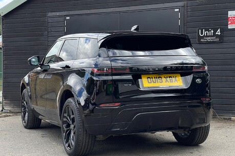 Land Rover Range Rover Evoque R-DYNAMIC HSE MHEV 3