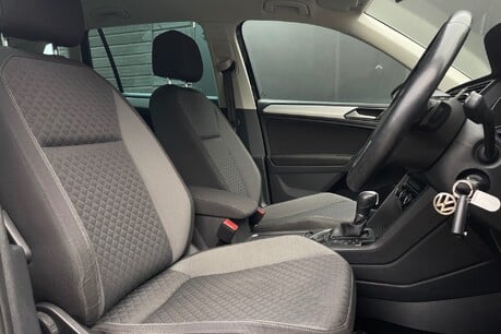 Volkswagen Tiguan SE NAV TDI BMT 4MOTION DSG 4