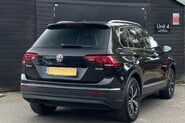 Volkswagen Tiguan SE NAV TDI BMT 4MOTION DSG 11