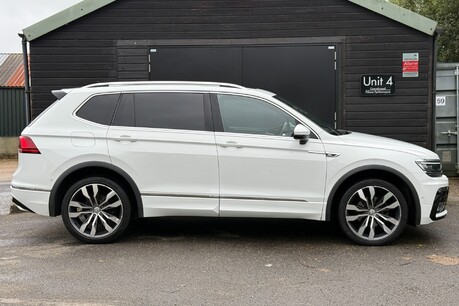 Volkswagen Tiguan Allspace R-LINE TECH TDI DSG 12