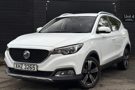 MG ZS EXCLUSIVE 1