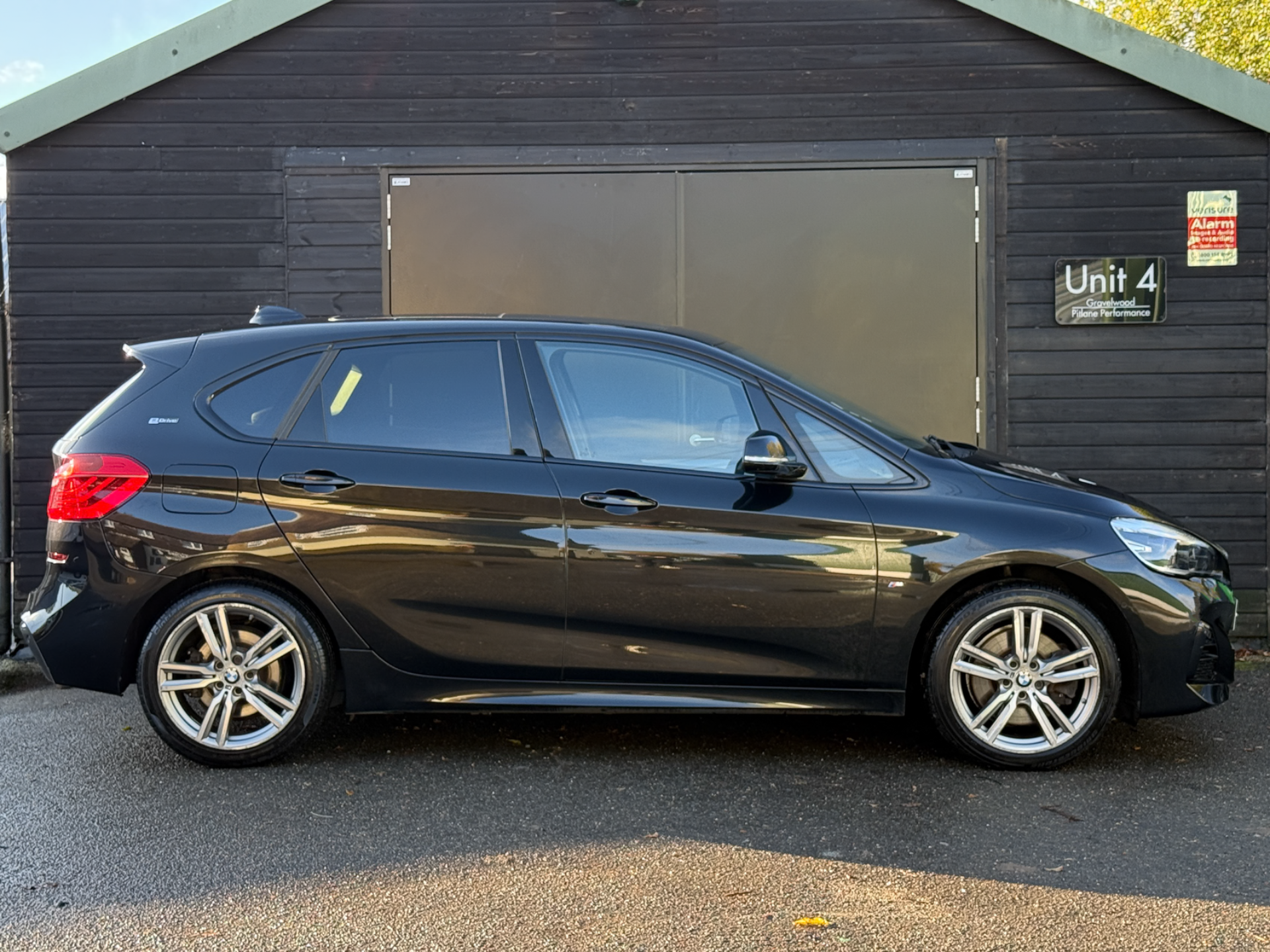 BMW 2 Series 225XE M SPORT PREMIUM ACTIVE TOURER 12