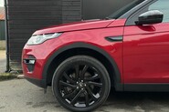 Land Rover Discovery Sport TD4 HSE BLACK 13