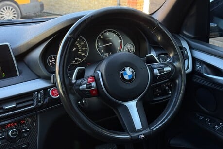 BMW X5 M50D 9