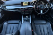 BMW X5 M50D 18