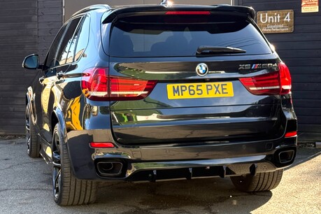 BMW X5 M50D 3