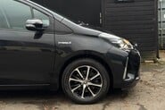 Toyota Yaris VVT-I ICON TECH 15