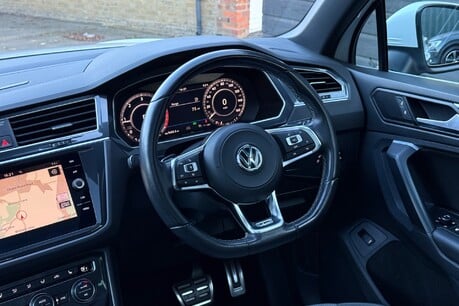 Volkswagen Tiguan R-LINE TDI 4MOTION DSG 8