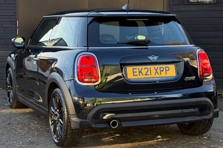 Mini Hatch COOPER EXCLUSIVE 3