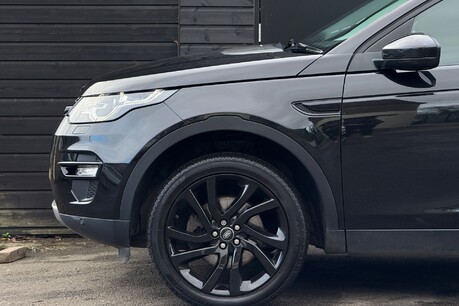 Land Rover Discovery Sport TD4 HSE BLACK 16